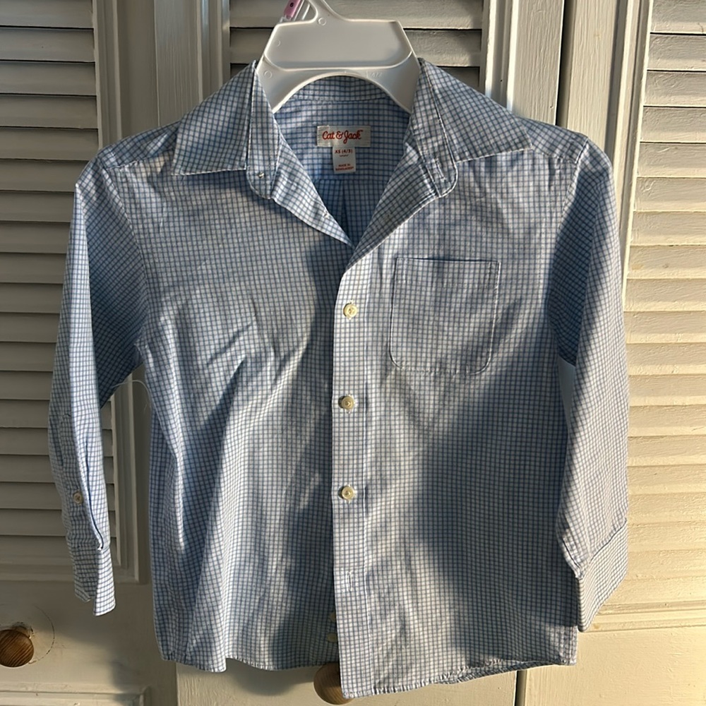 Cat&Jack long sleeve button down boys